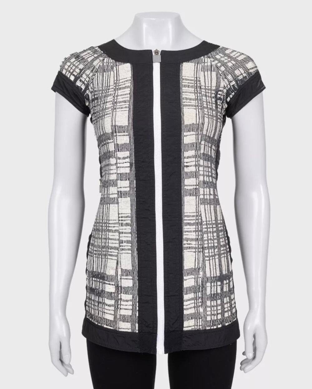 Chanel Vintage Black & White Short Sleeve Zip Cardigan FR 34 / XS